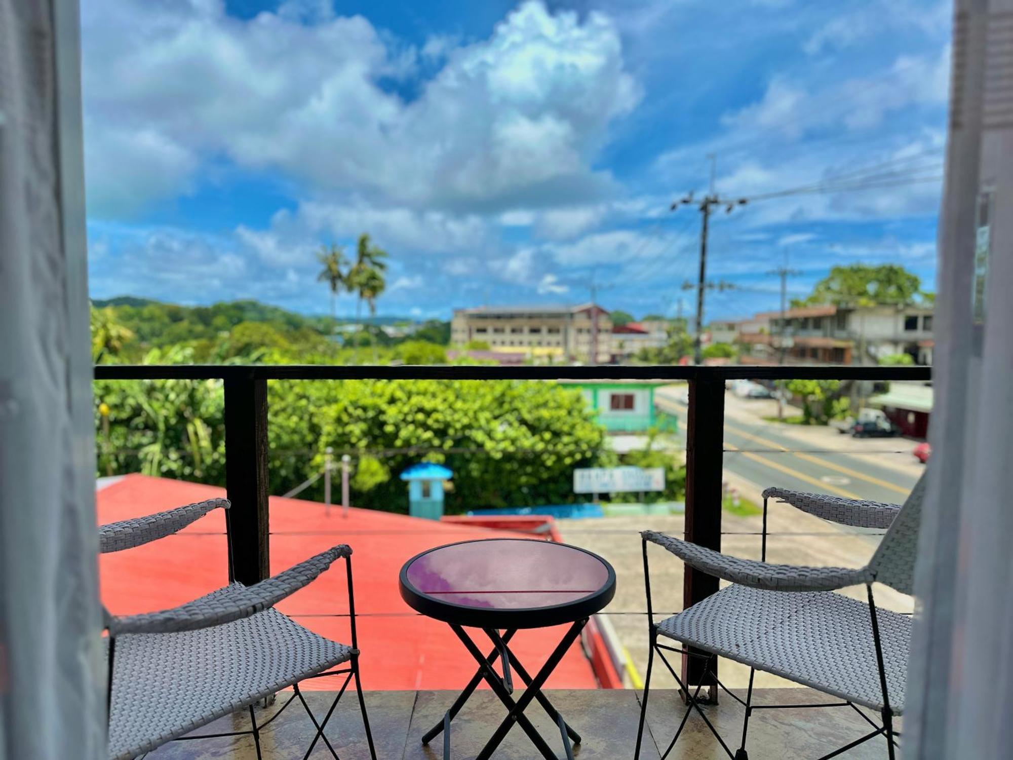 Palau Central Hotel Koror Zimmer foto